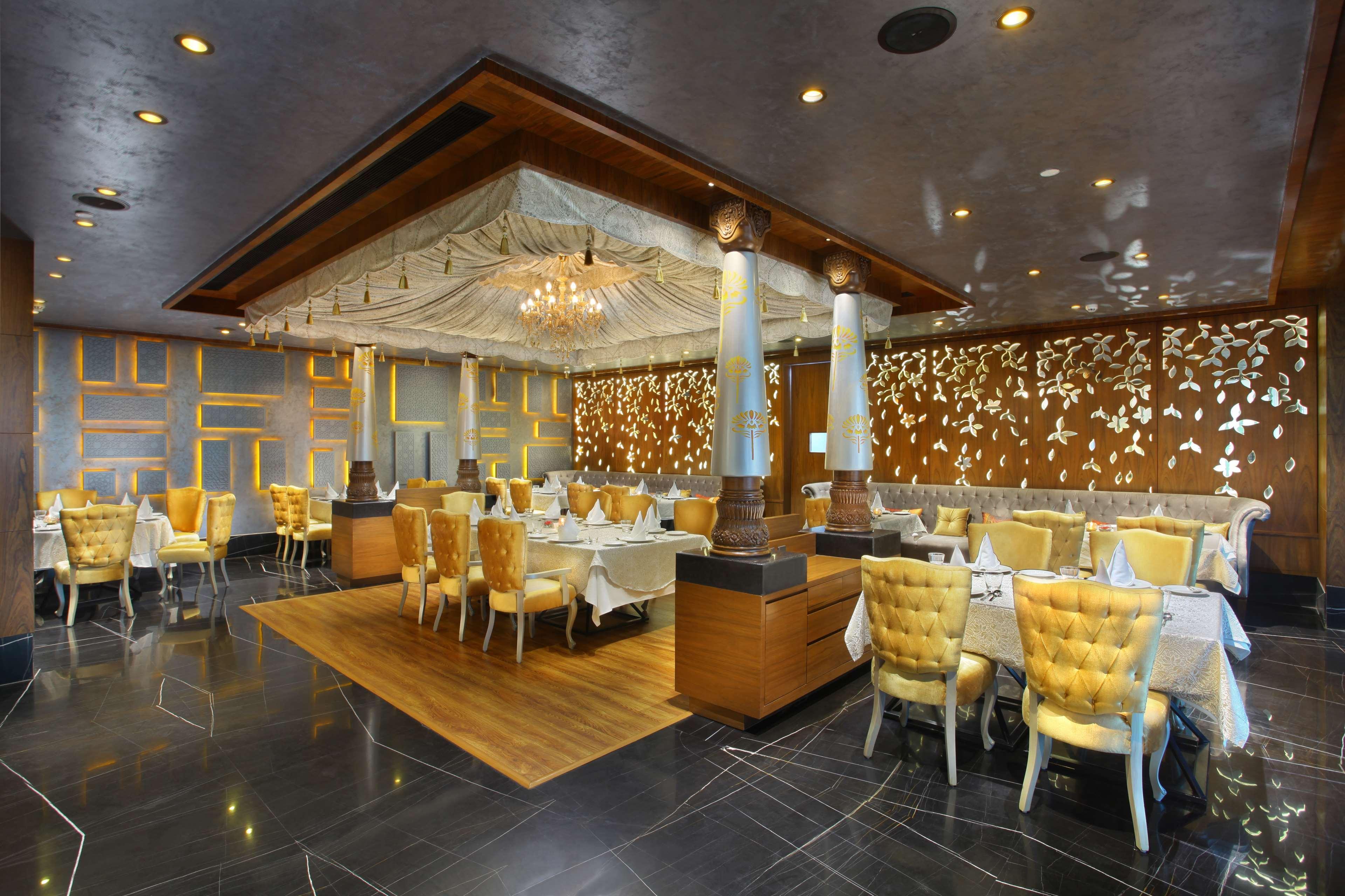 Hotel Radisson Blu Jammu Exterior foto